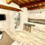 Mini Flat