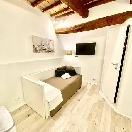 Mini Flat